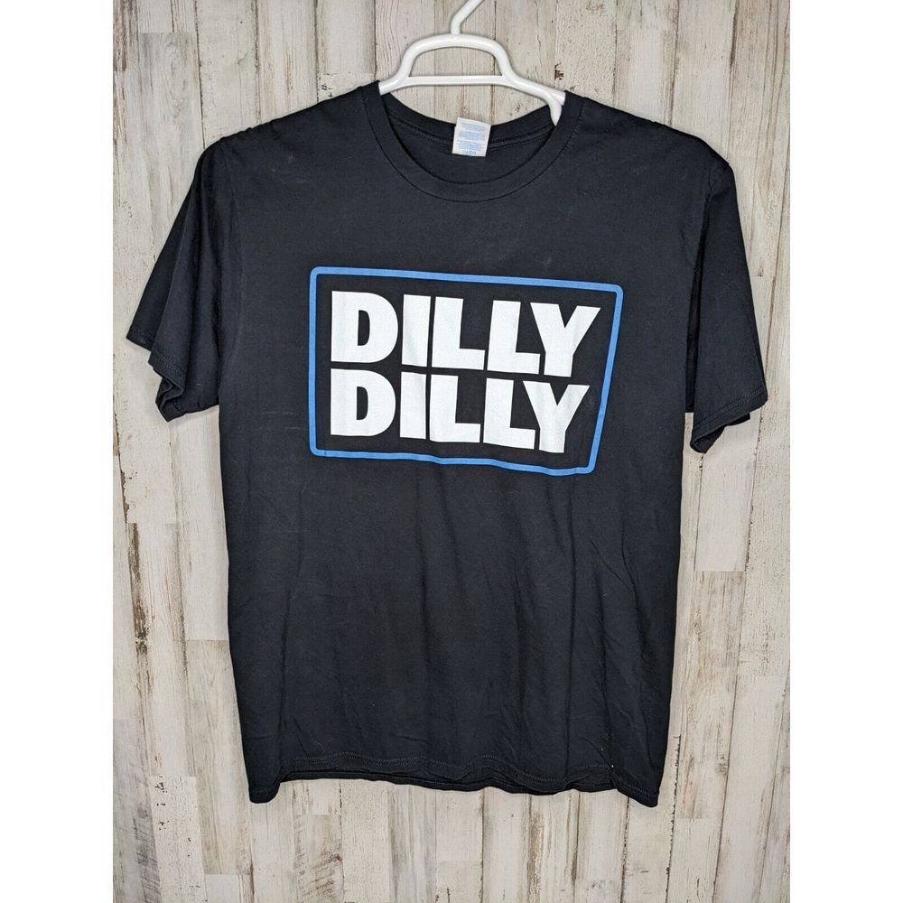 Bud Light Dilly Dilly PROMO T-Shirt Black Size Large Ringspun Cotton